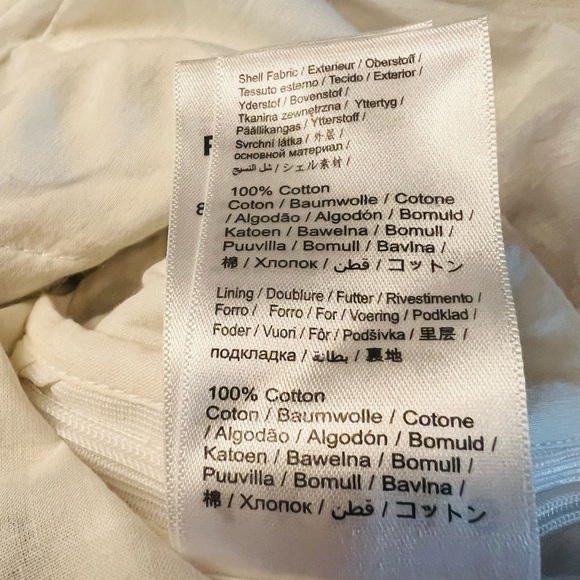 Farm Rio Women’s White and Blue Floral CropTop Size Small - Picture 3 of 12